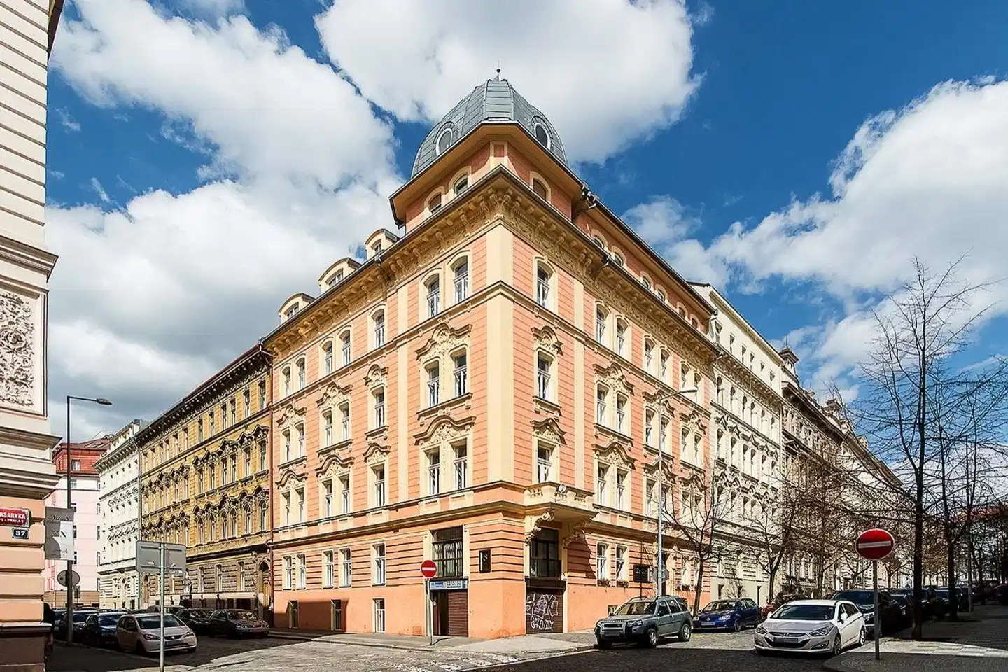 Aparthotel Sibelius Aussenansicht