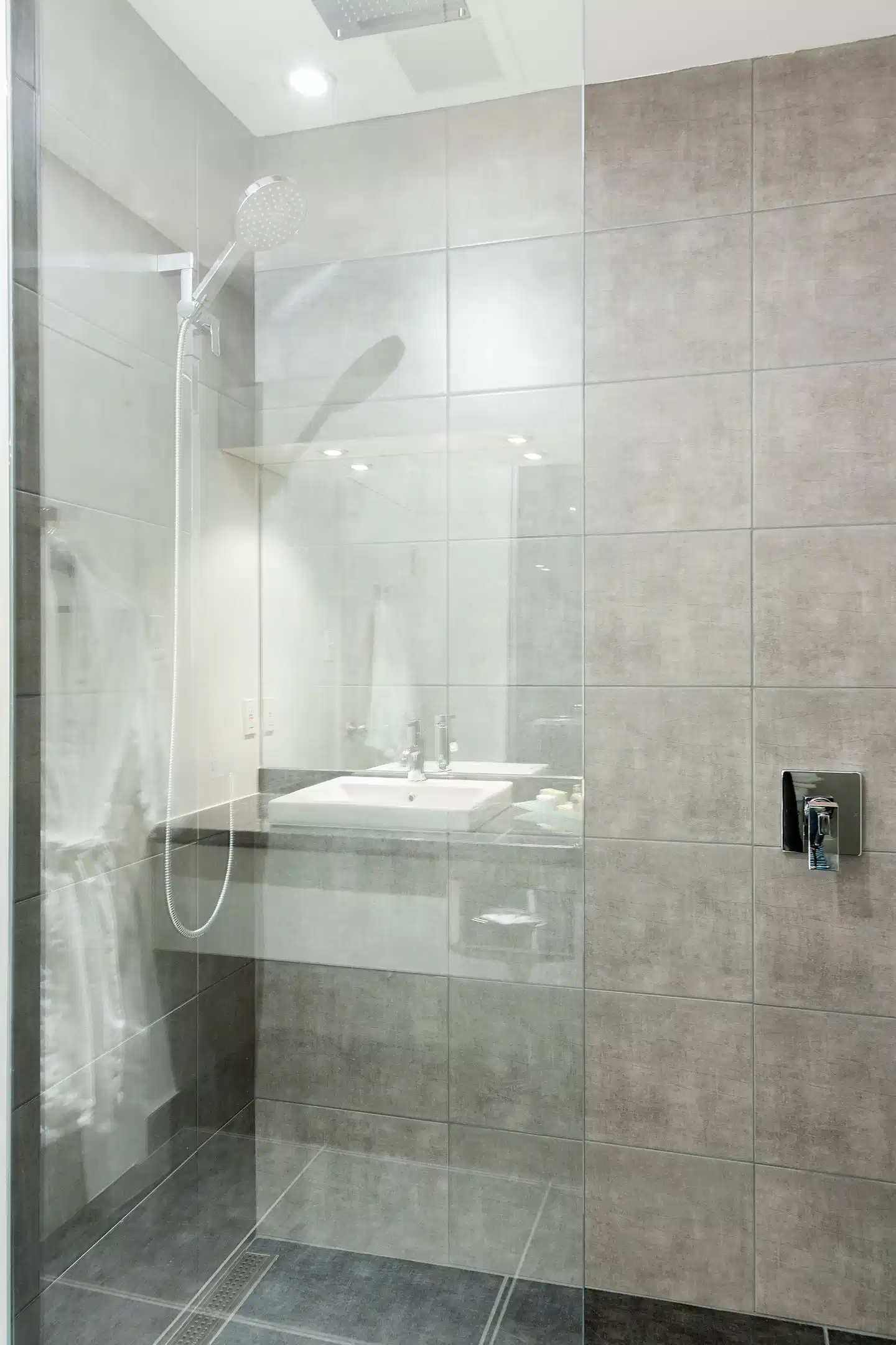 Universel Badezimmer