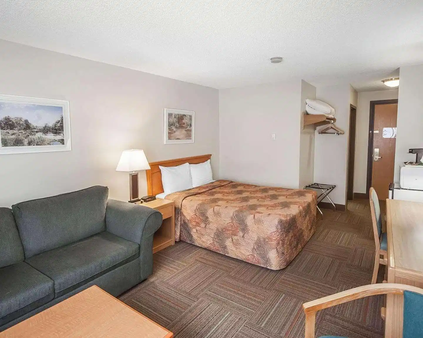 Coast Hinton Hotel Wohnbeispiel