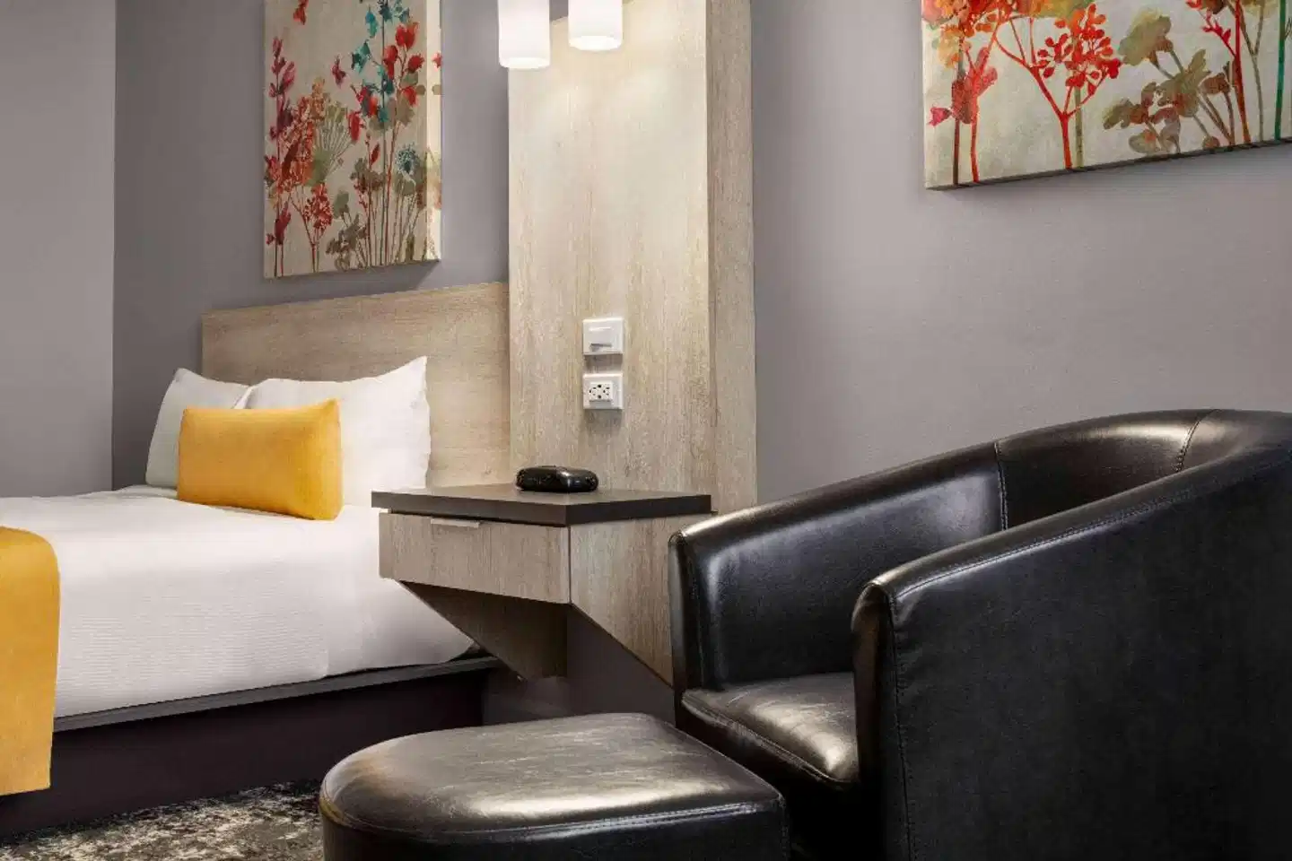 Travelodge by Wyndham Alma Lobby