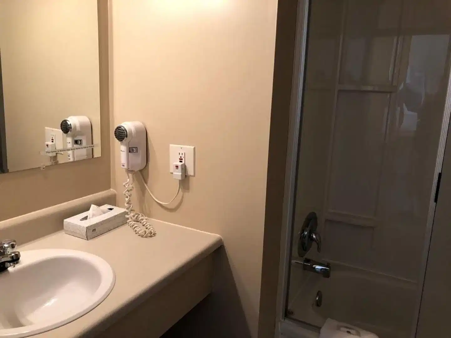 Château Madelinot Badezimmer