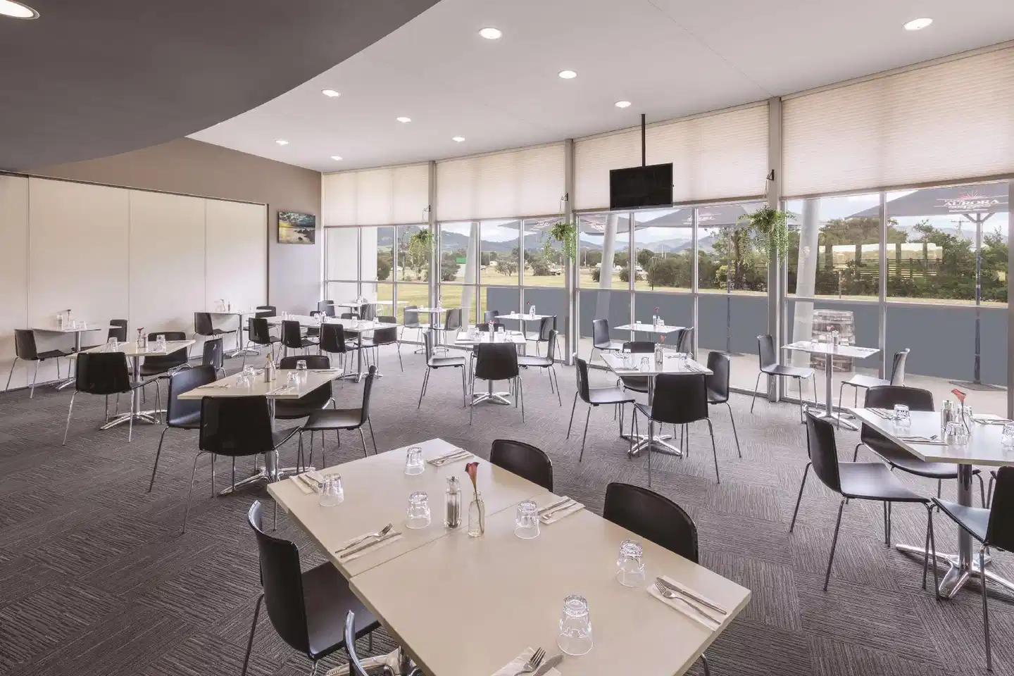 Travelodge Hotel Hobart Airport Restaurant