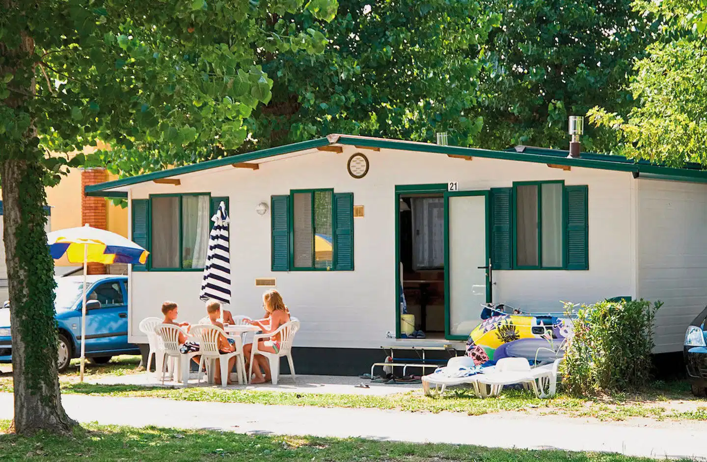 Camping Village Bella Sardinia (by Happy Camp) Aussenansicht