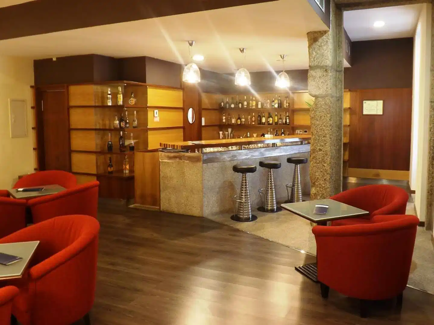 Golden Tulip Braga Hotel & Spa Bar