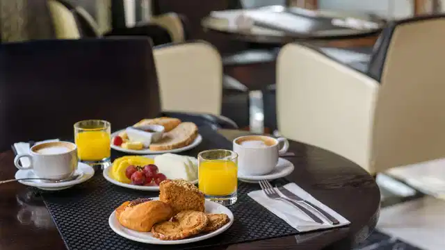 Room Mate Larios Restaurant