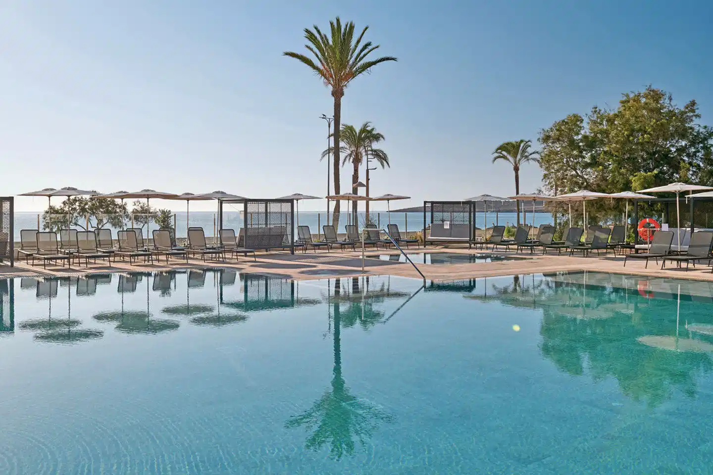 Hipotels Flamenco Pool