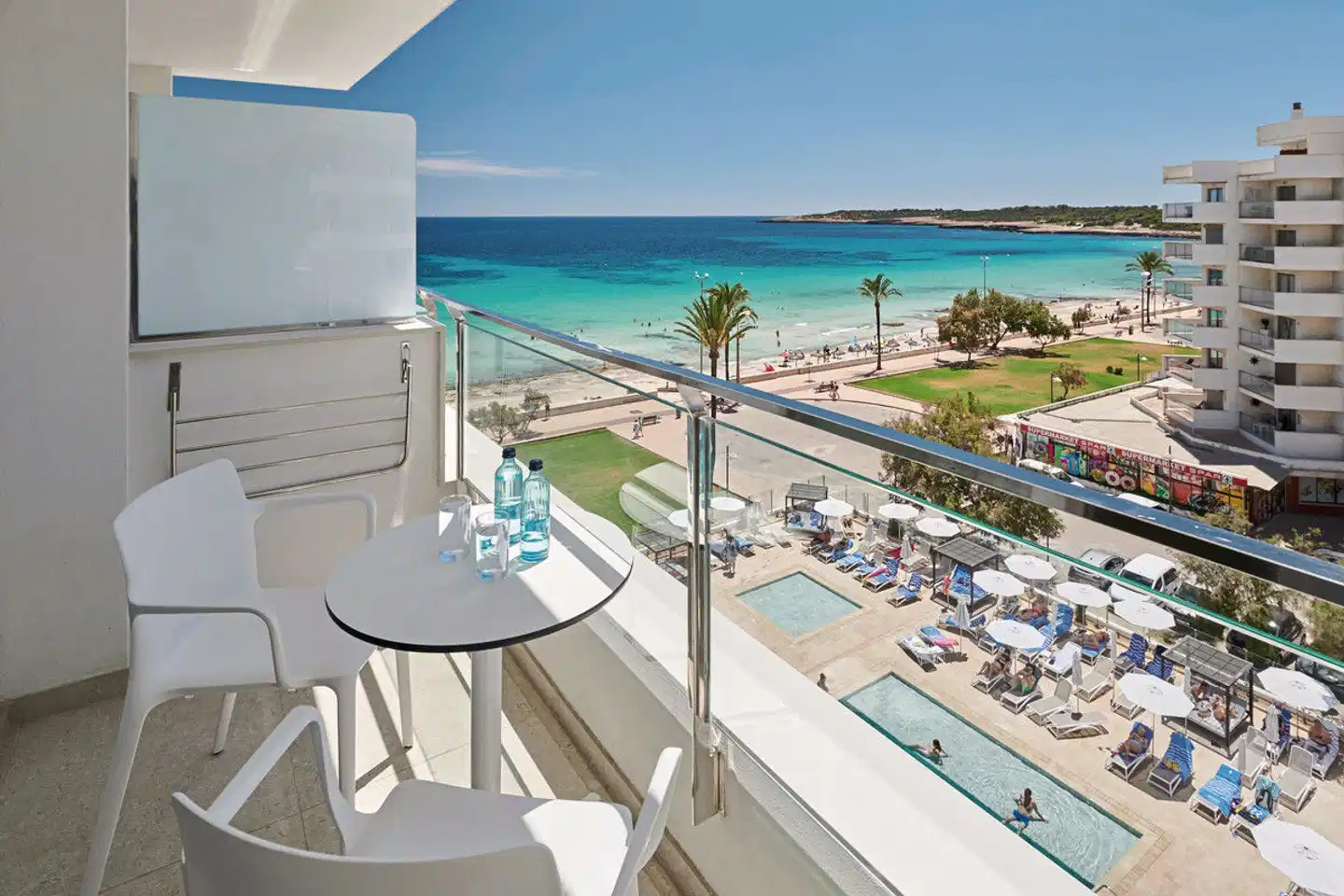 Hipotels Flamenco Terrasse