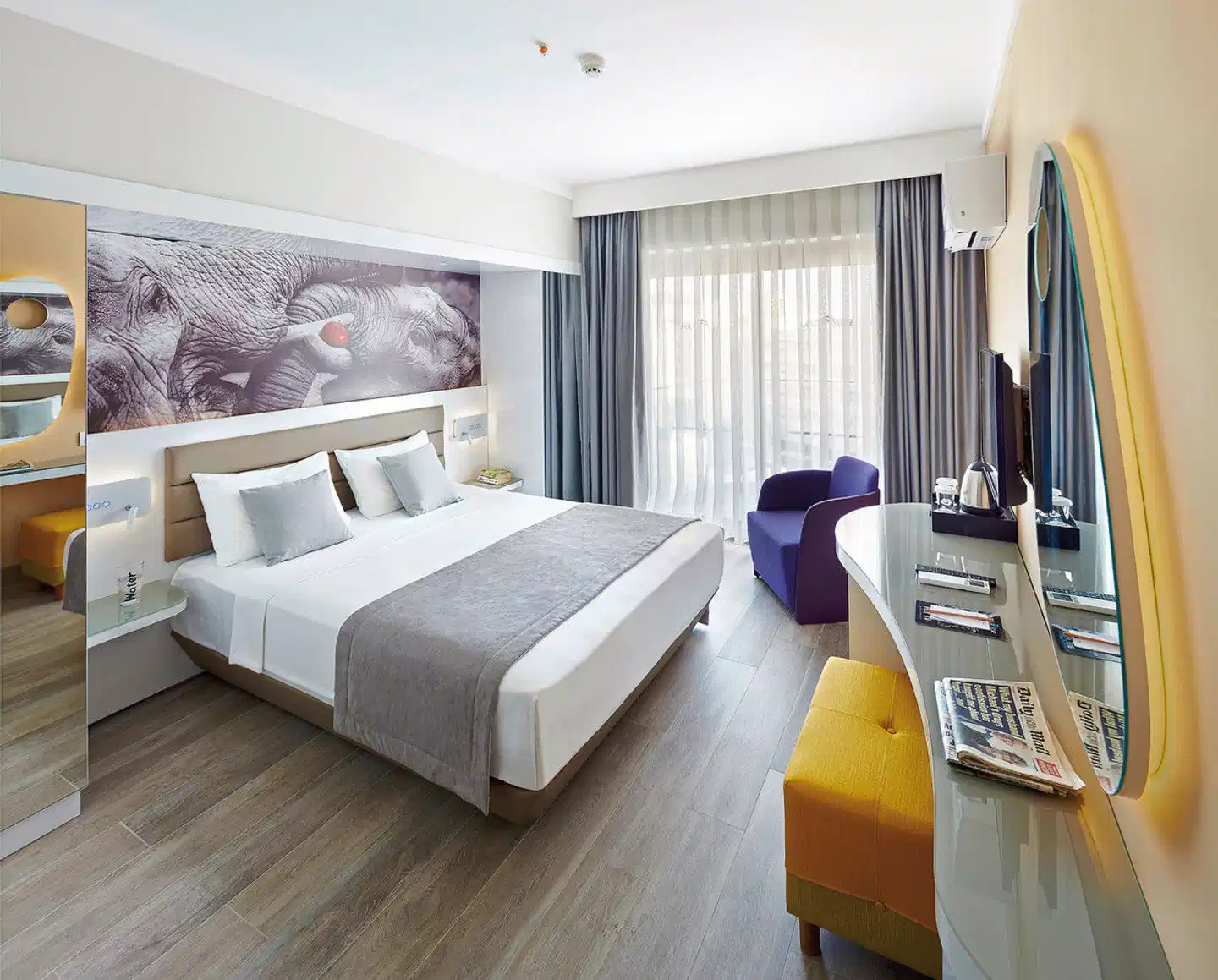 Lalila Blue Suites Wohnbeispiel