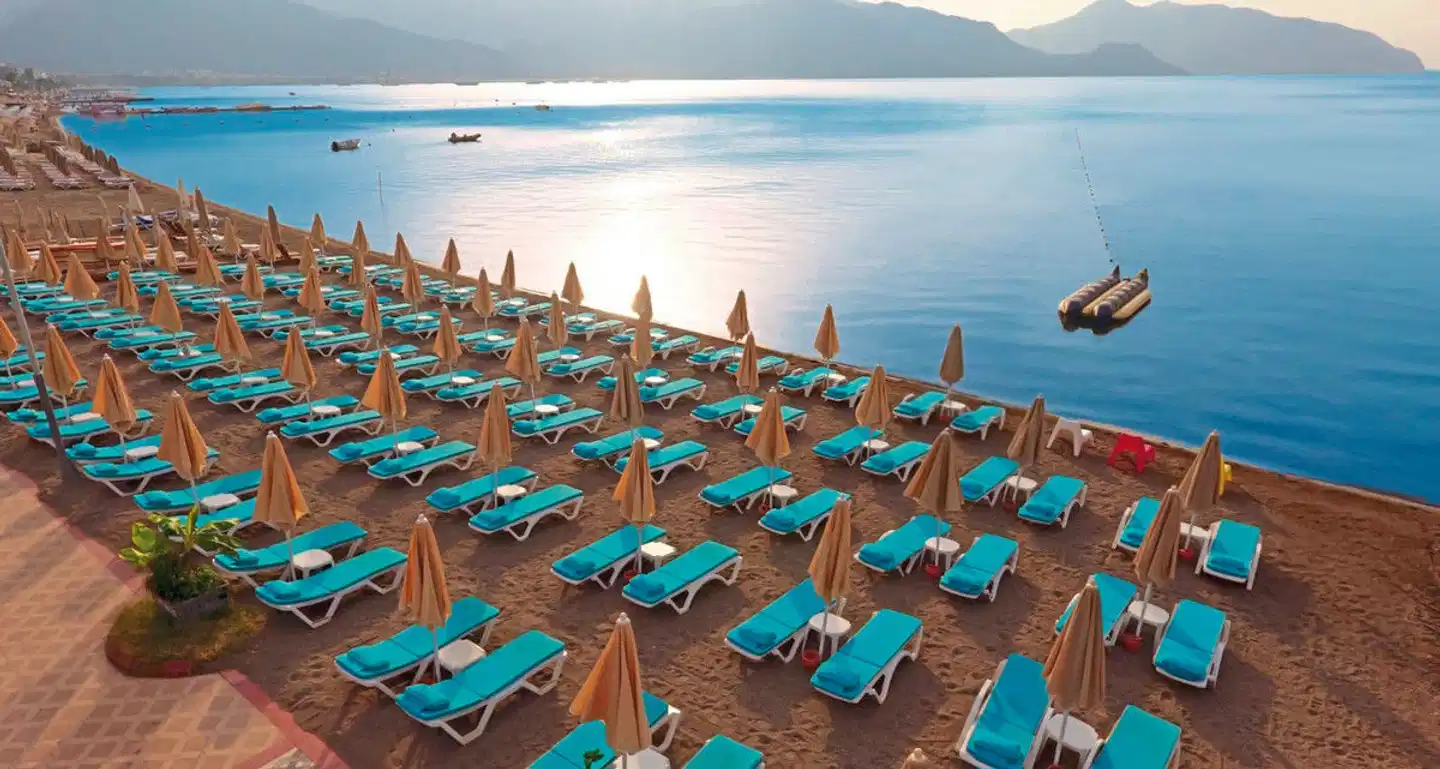 Lalila Blue Suites Terrasse