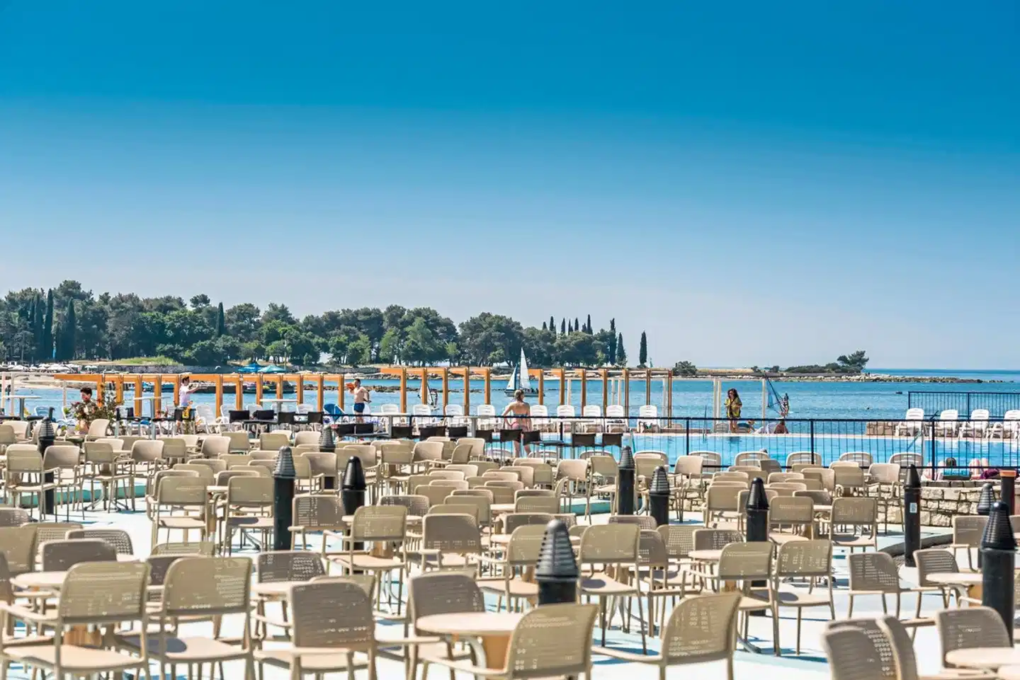 Apartments Polynesia Plava Laguna Restaurant