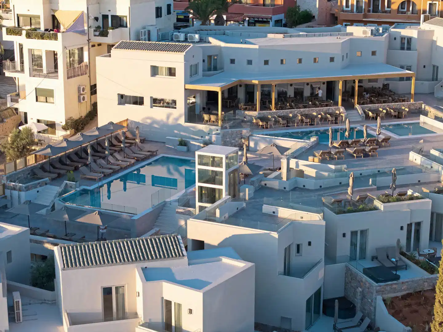 Galaxy Suites Boutique Resort Terrasse