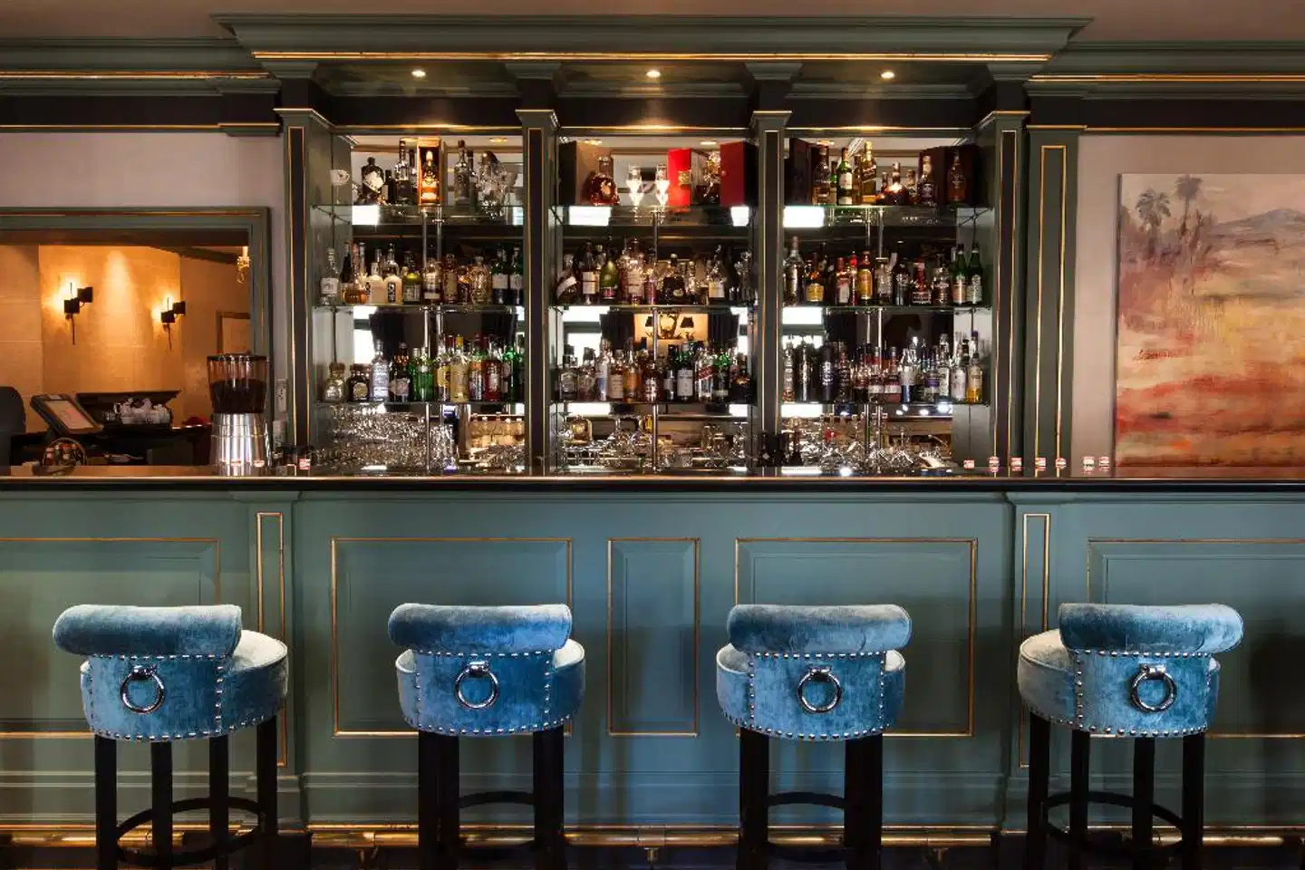 Grand Palace Hotel Bar