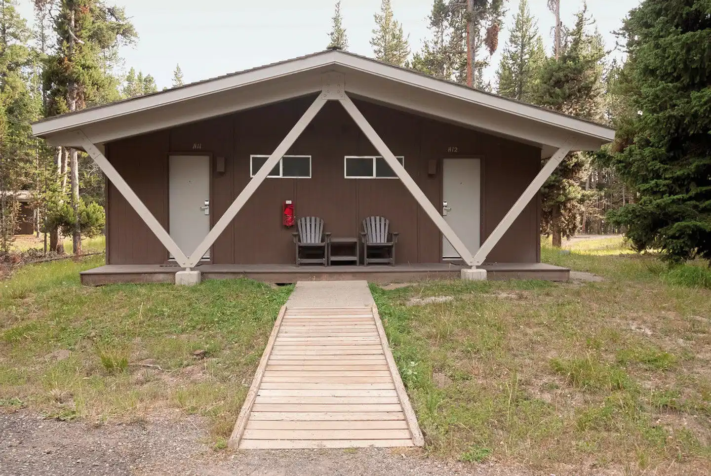 Lake Yellowstone Hotel & Cabins Aussenansicht