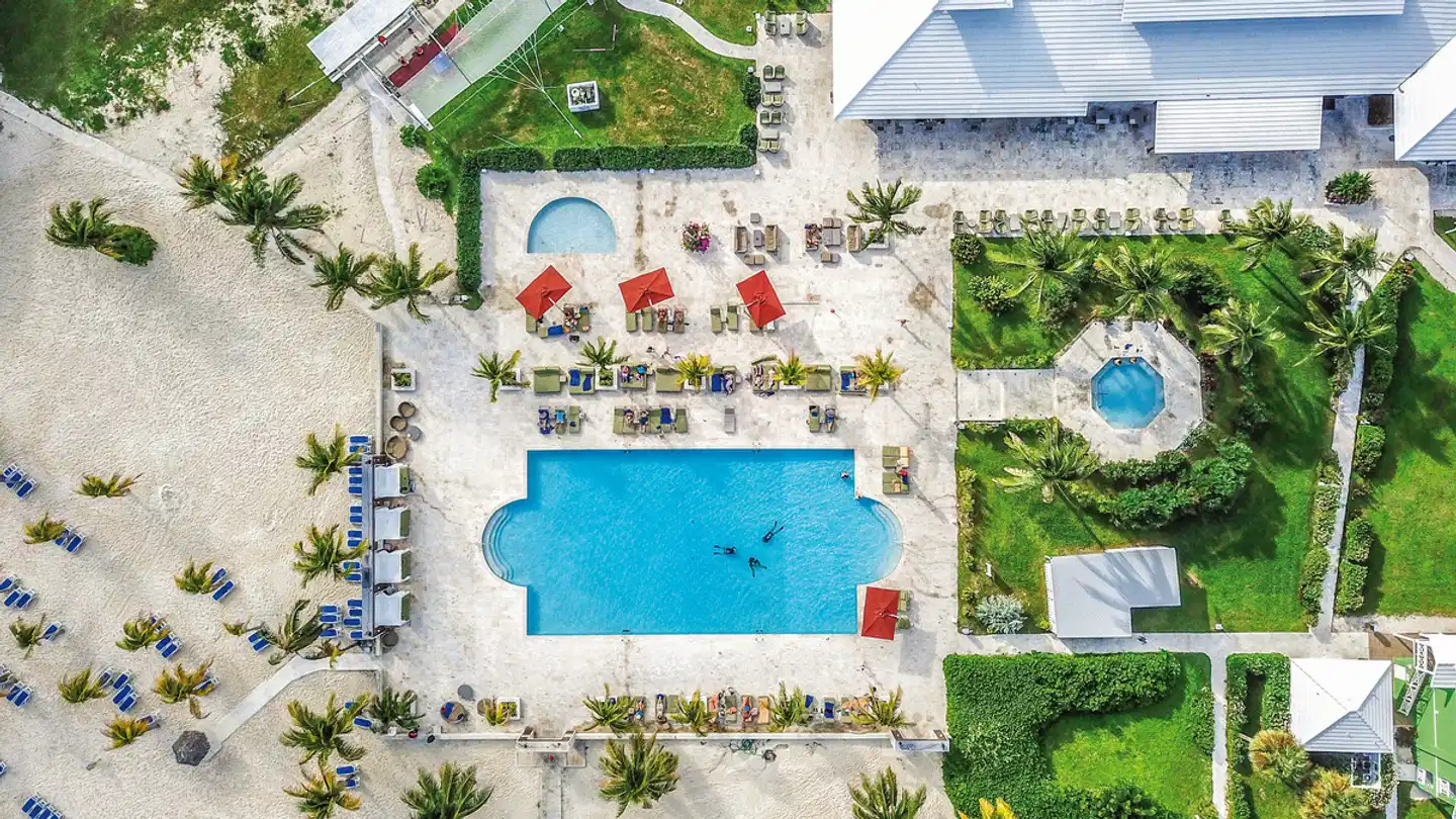 Viva Fortuna Beach by Wyndham Pool