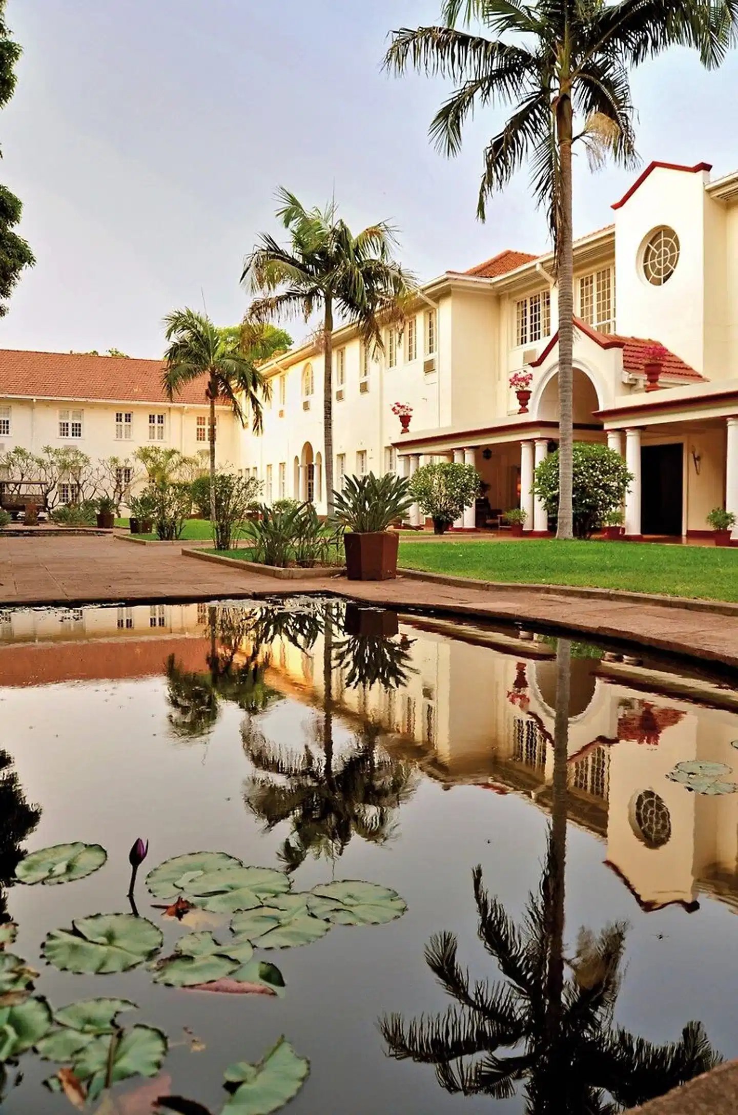 The Victoria Falls Hotel Terrasse