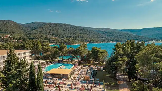 [PLACES] Hvar by Valamar Landschaft