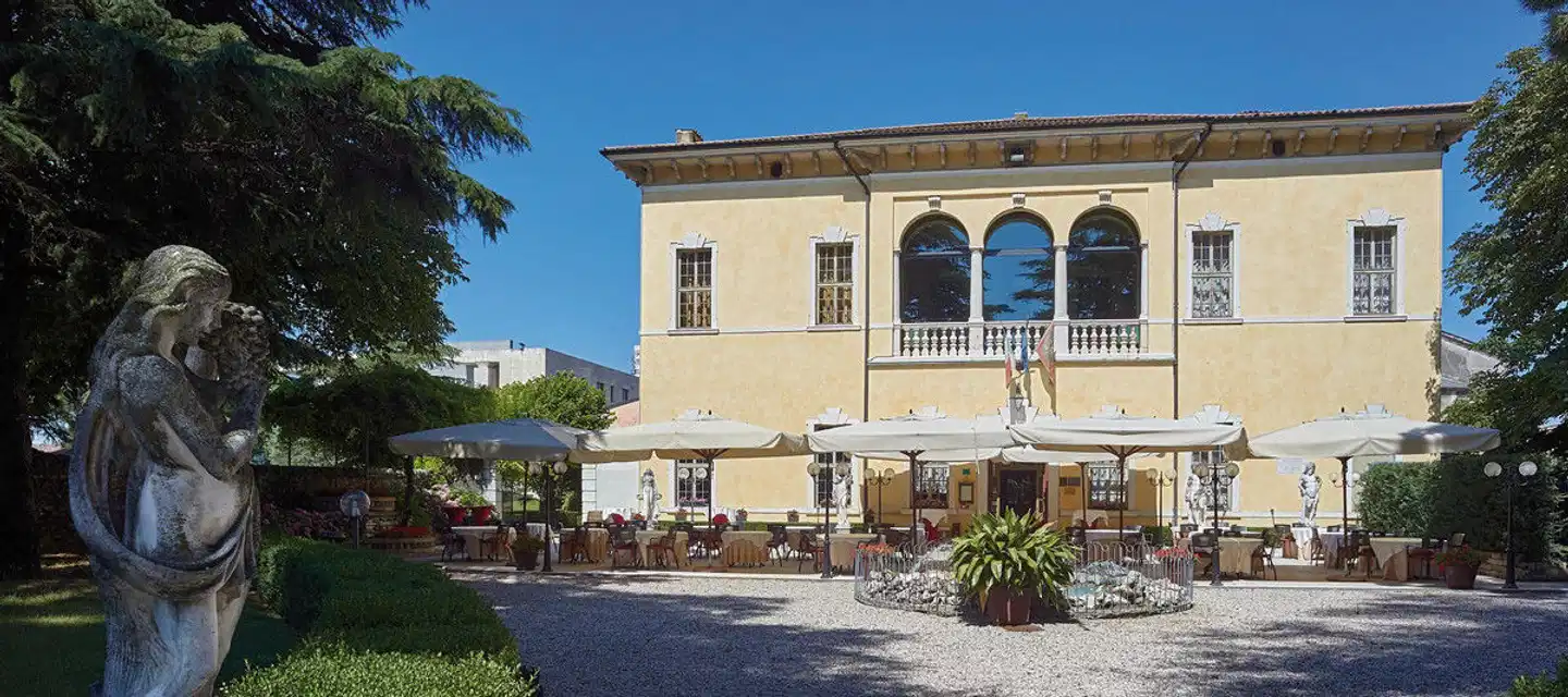 Villa Quaranta Tommasi Wine Hotel & Spa Aussenansicht