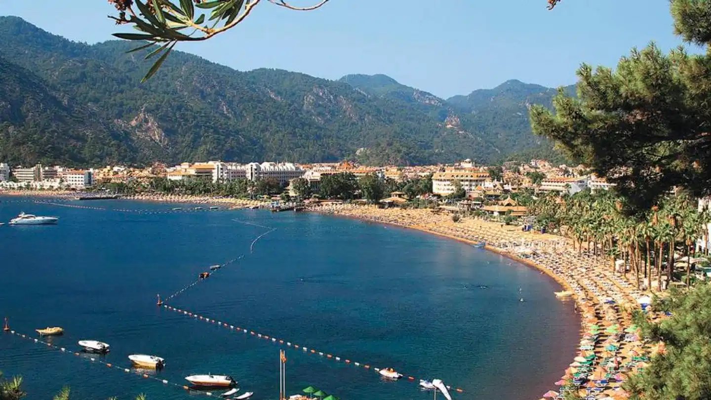 Palmea Hotel Landschaft