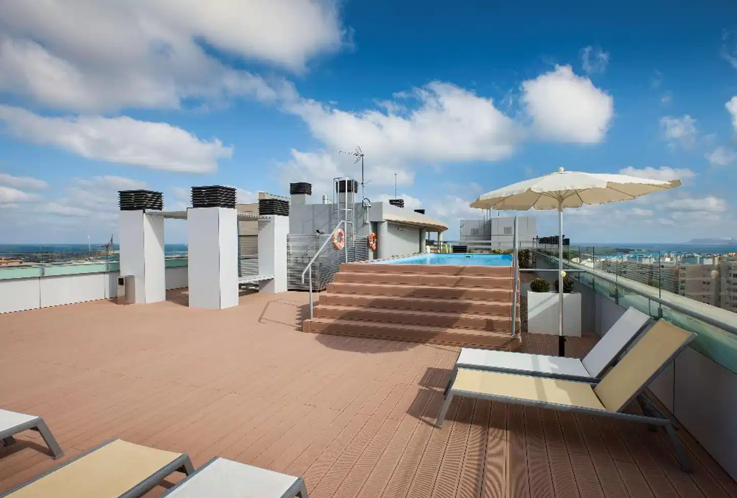 NH Alicante Terrasse