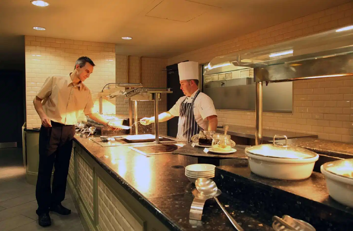 DoubleTree by Hilton Hotel Strathclyde Bar