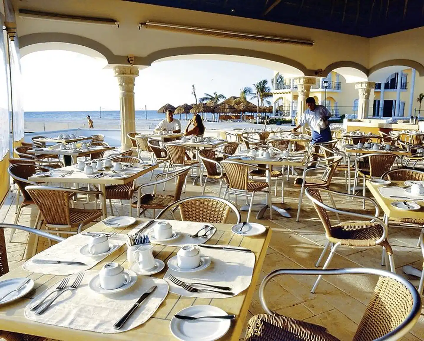 Hyatt Vivid Playa del Carmen Restaurant