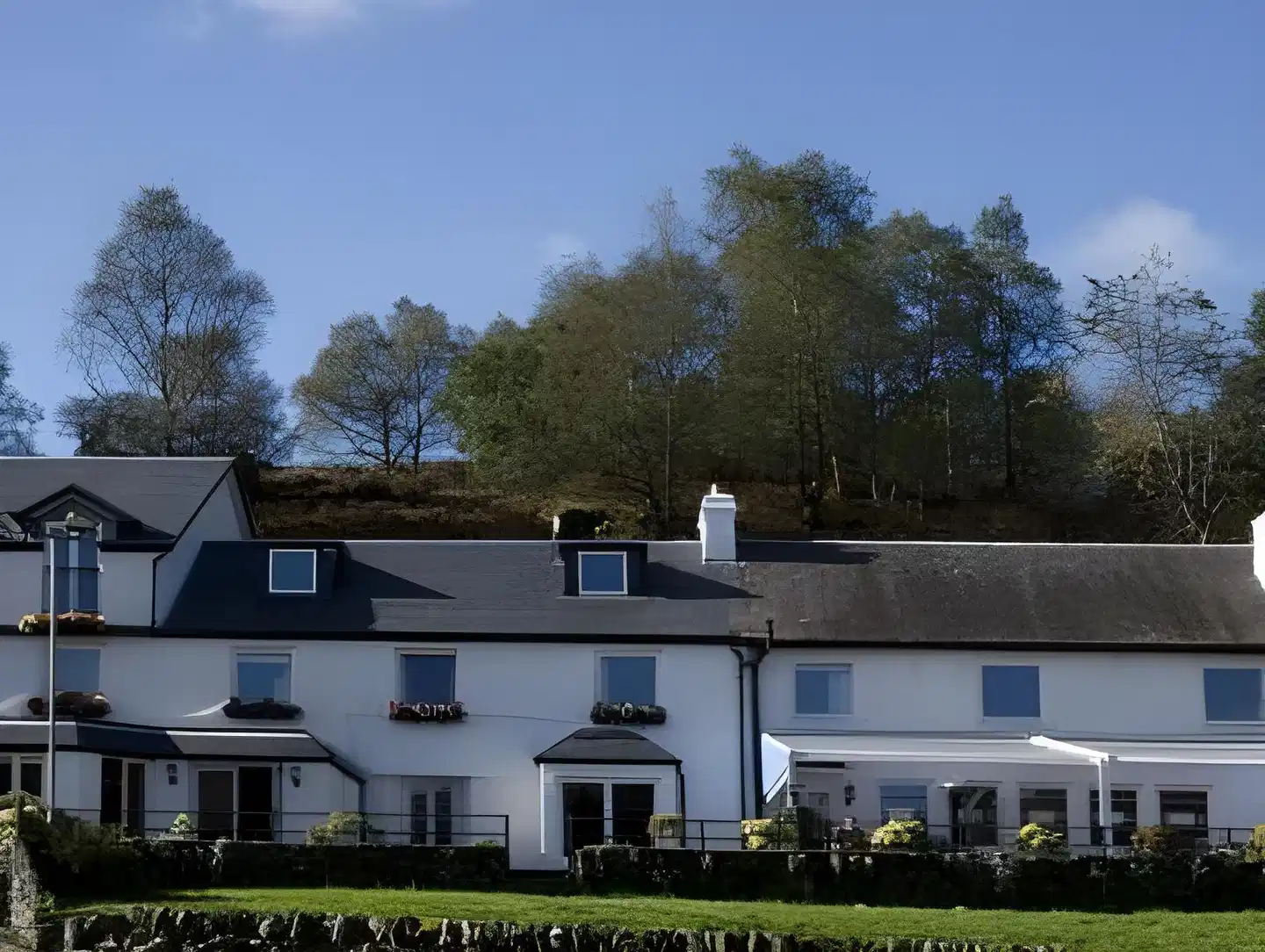 The Inn on Loch Lomond Aussenansicht