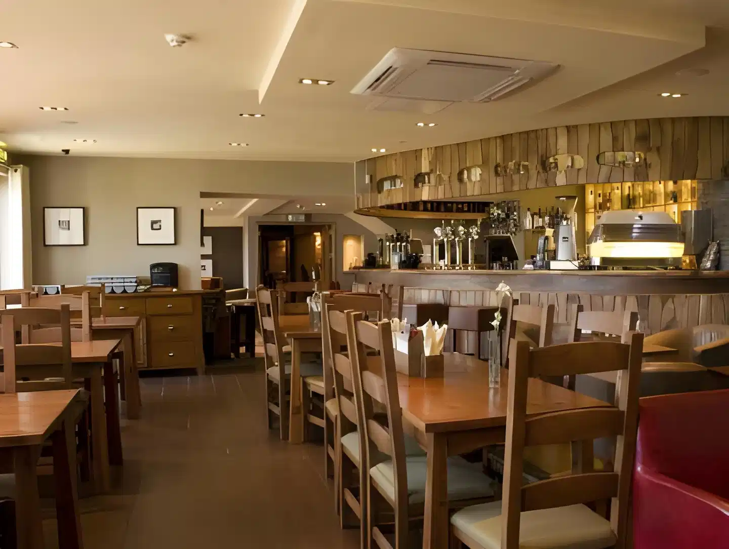 The Inn on Loch Lomond Bar