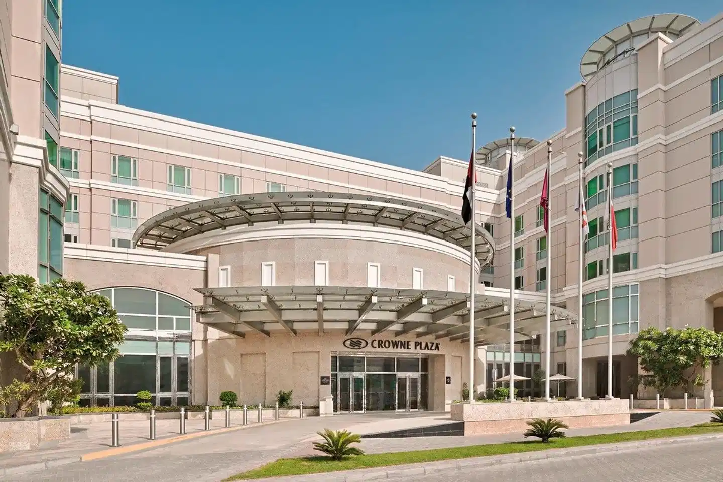 Crowne Plaza Jumeirah Dubai Aussenansicht
