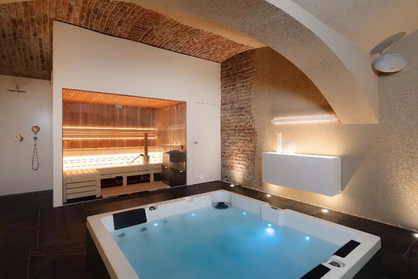 EA Hotel Sonata Wellness