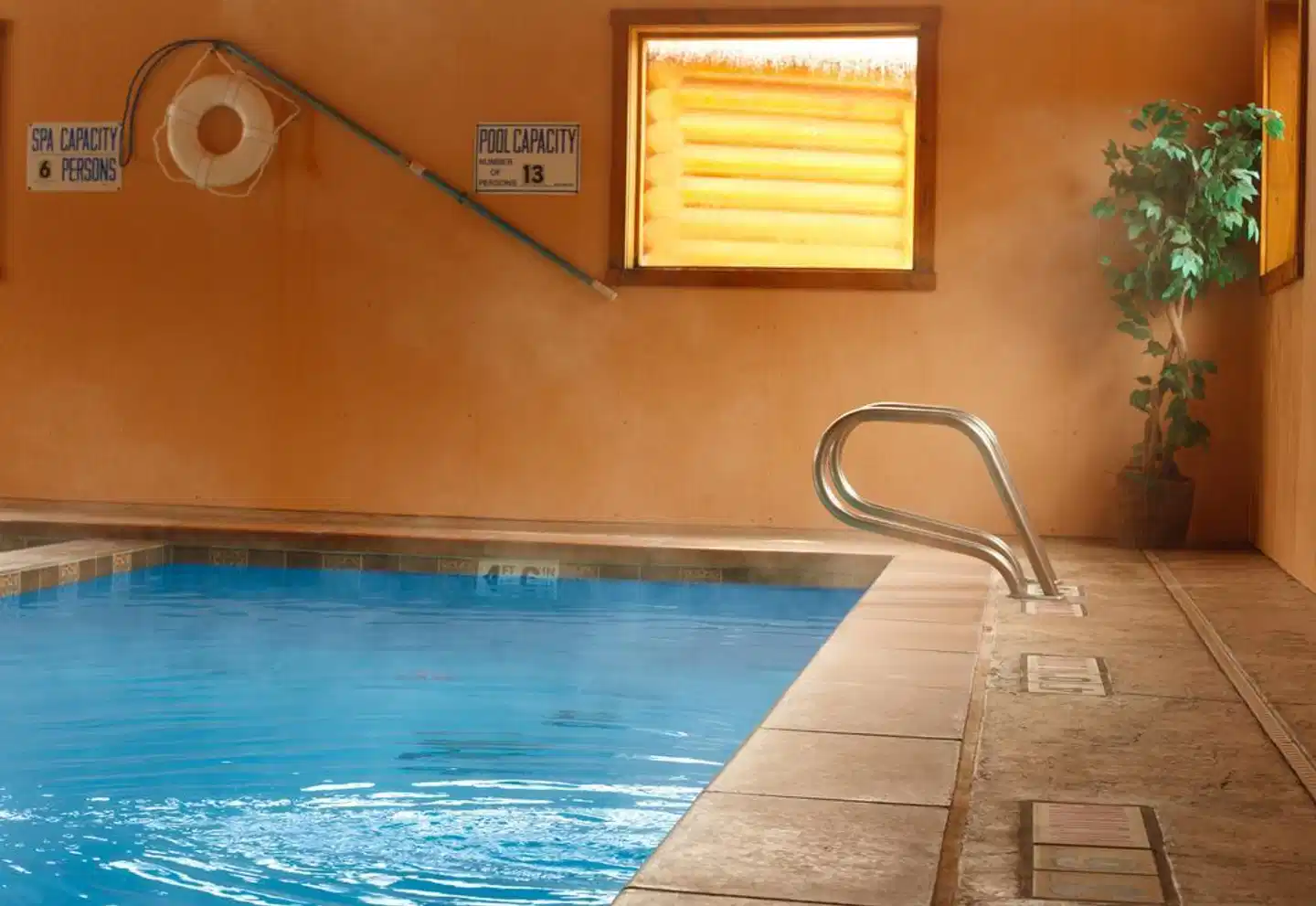 Cowboy Village Resort Hallenbad