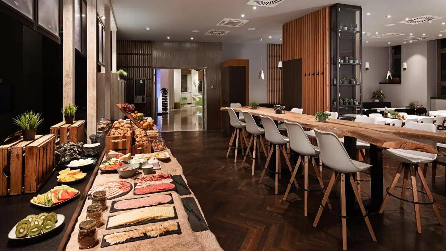 Hotel Indigo Berlin - Ku'damm Bar