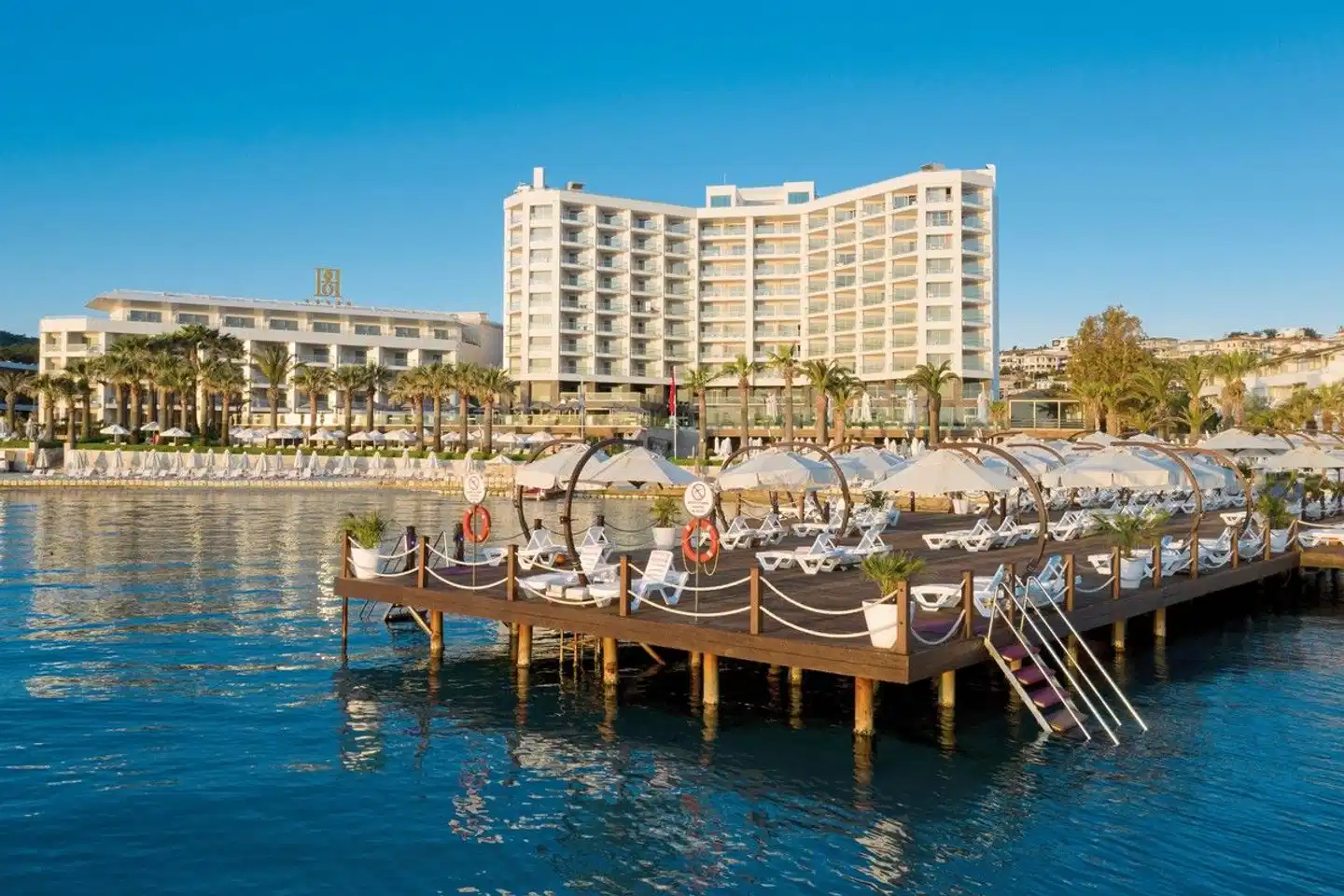 Boyalik Beach Hotel & Spa Terrasse