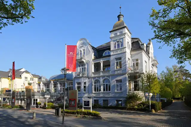 Hotel IV Jahreszeiten Kühlungsborn Aussenansicht