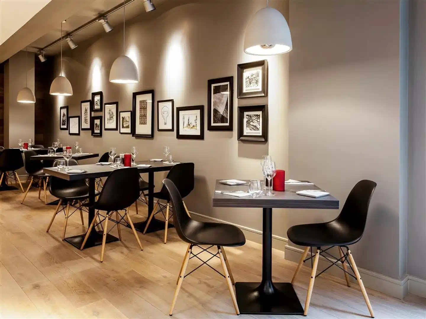 ibis Edinburgh Centre South Bridge - Royal Mile Bar