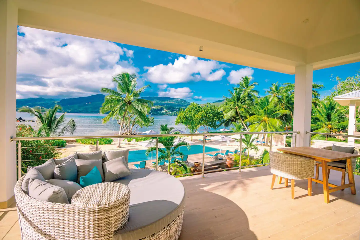 Pineapple Beach Villas Terrasse