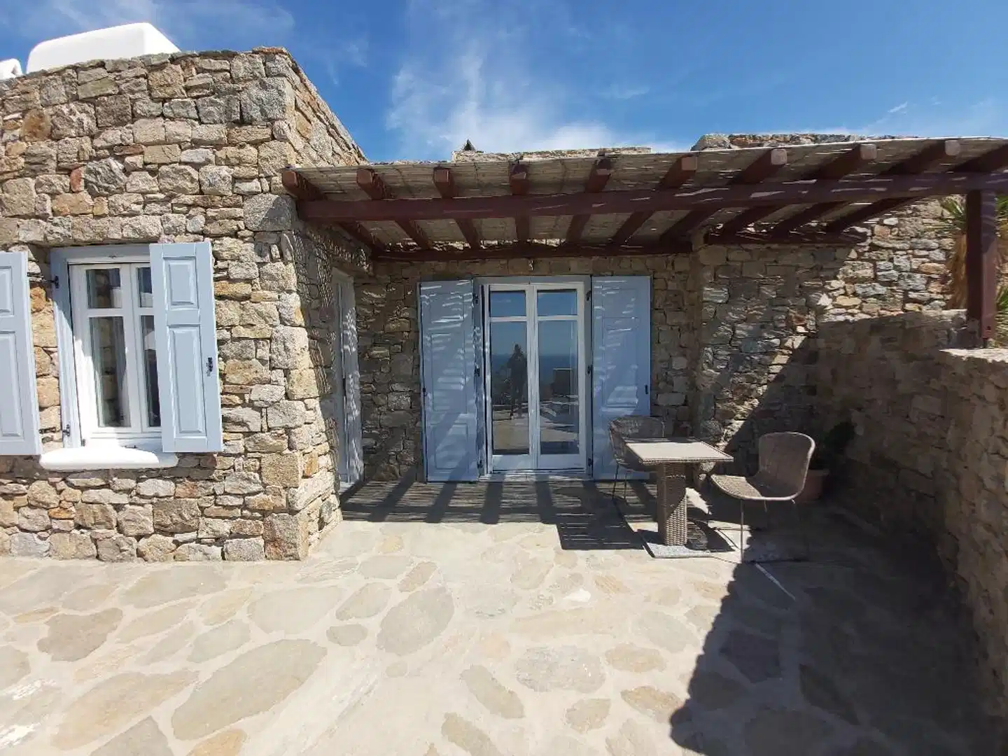 White Rock Suites & Villas Aussenansicht