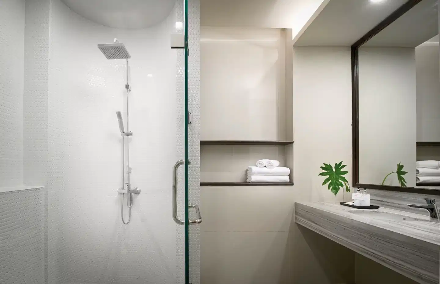 Emmaline Hotel Nan Badezimmer