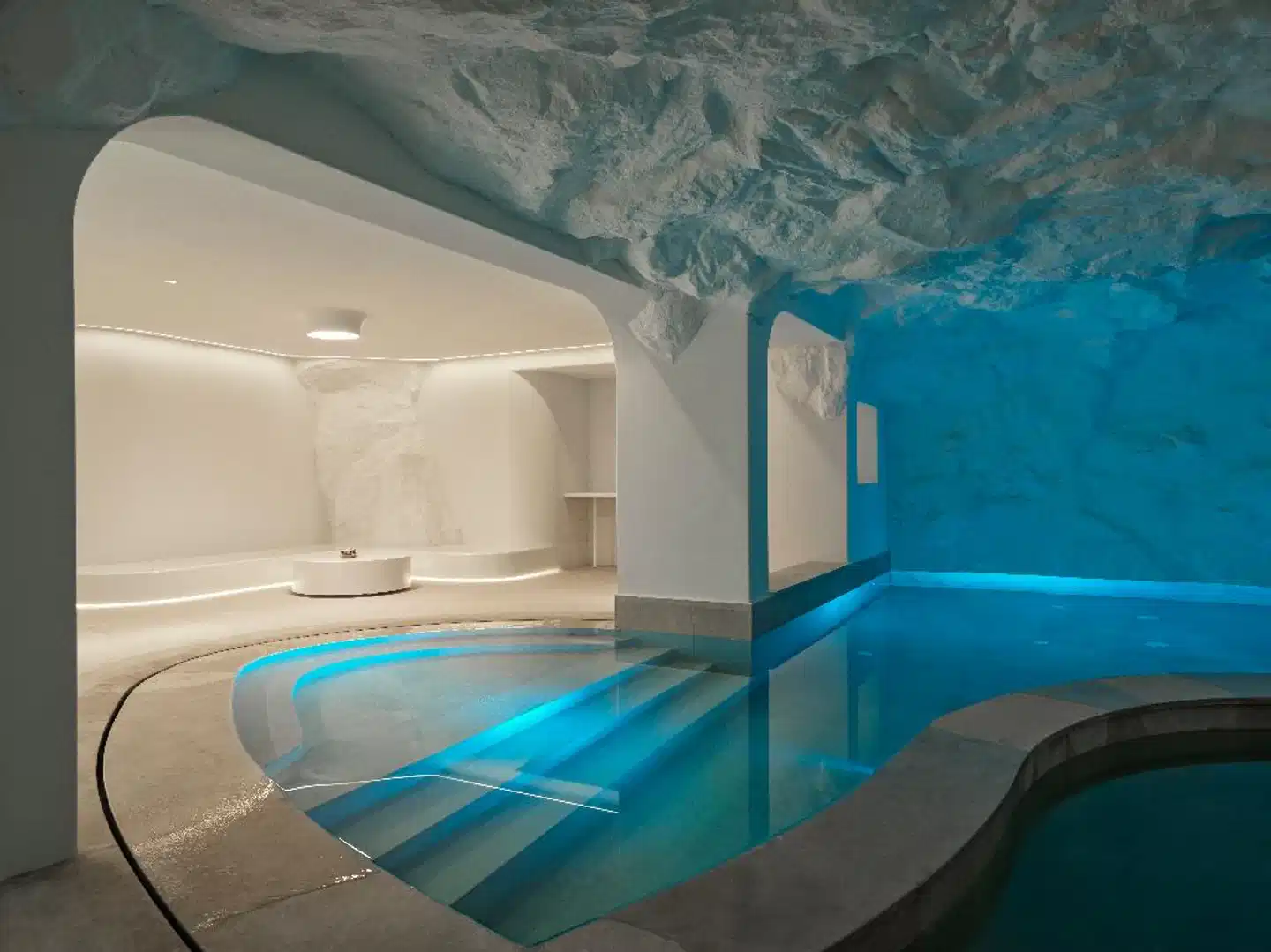 Lovia Mykonos Hallenbad