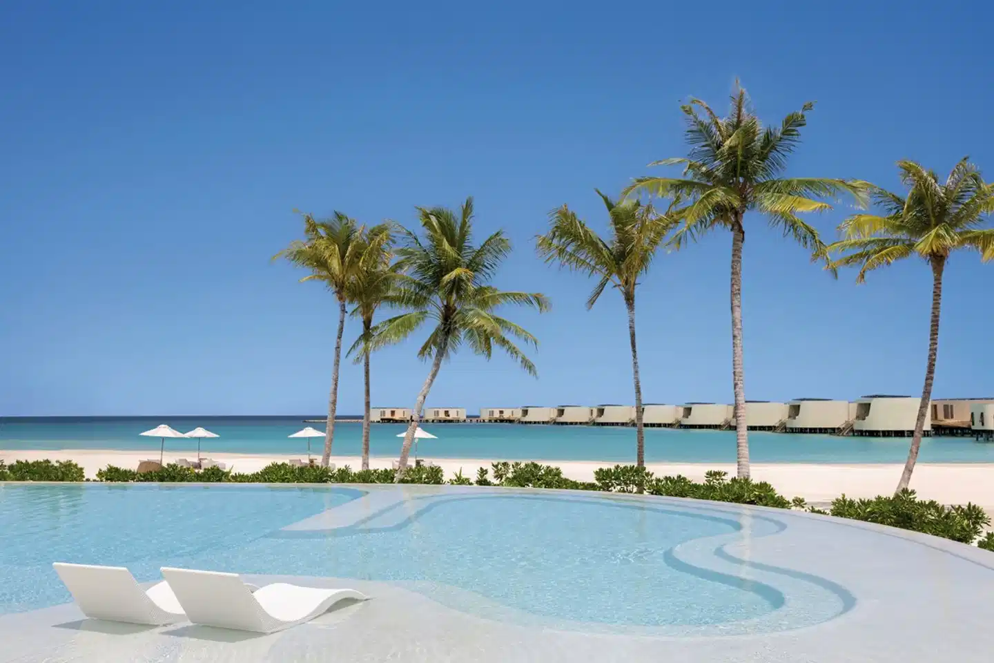 Centara Grand Lagoon Maldives Pool