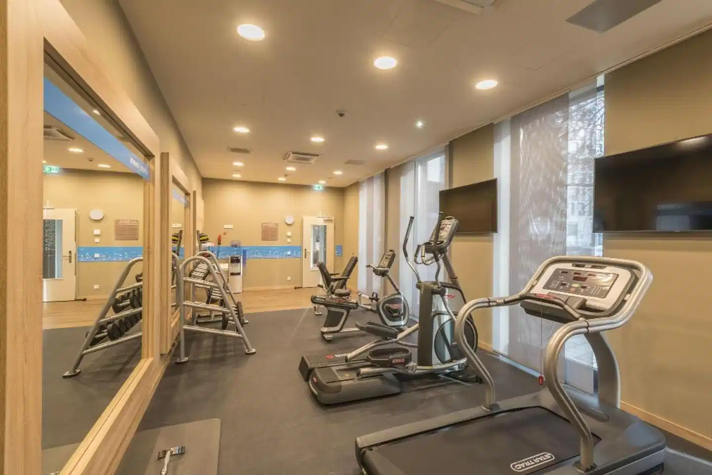 Hampton by Hilton Frankfurt Airport Sport und Entertainment