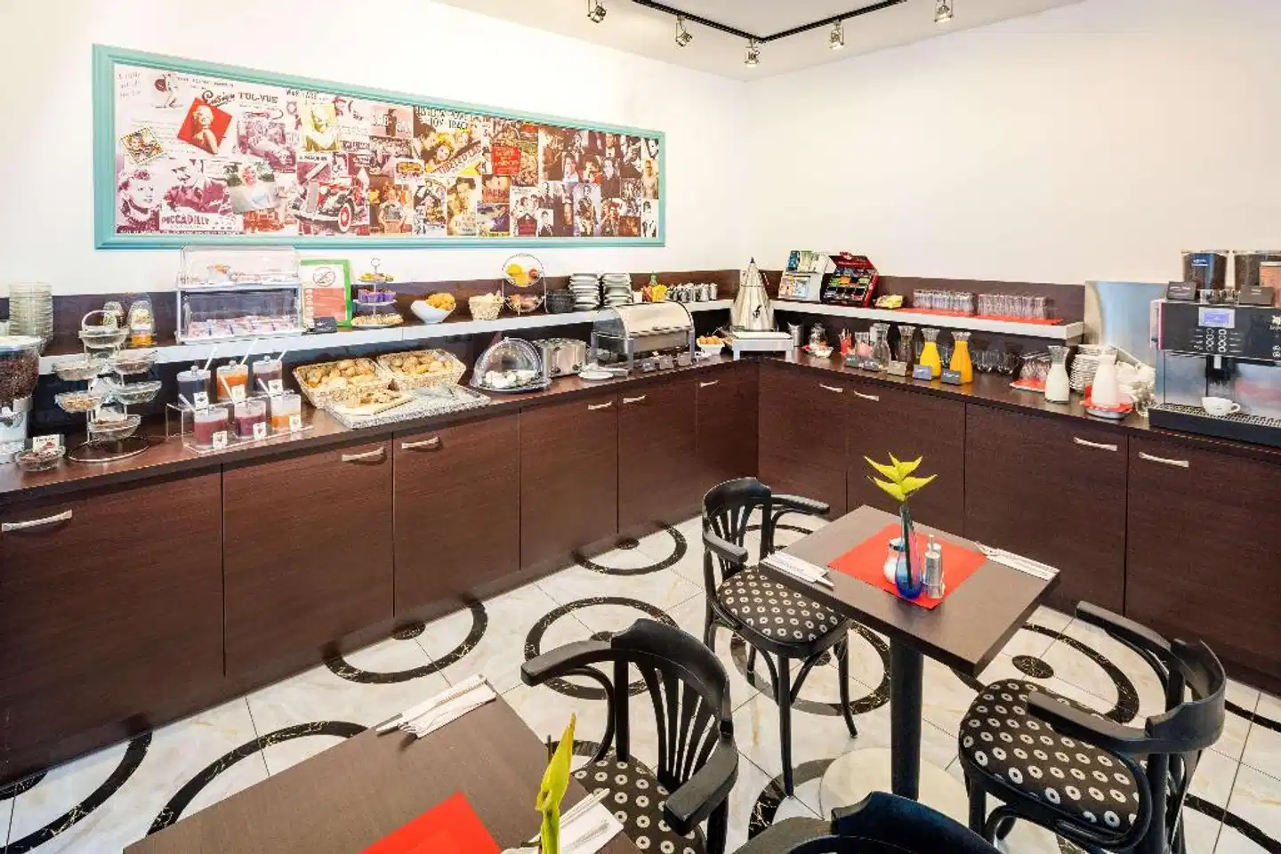 Best Western Plus Celebrity Suites Restaurant