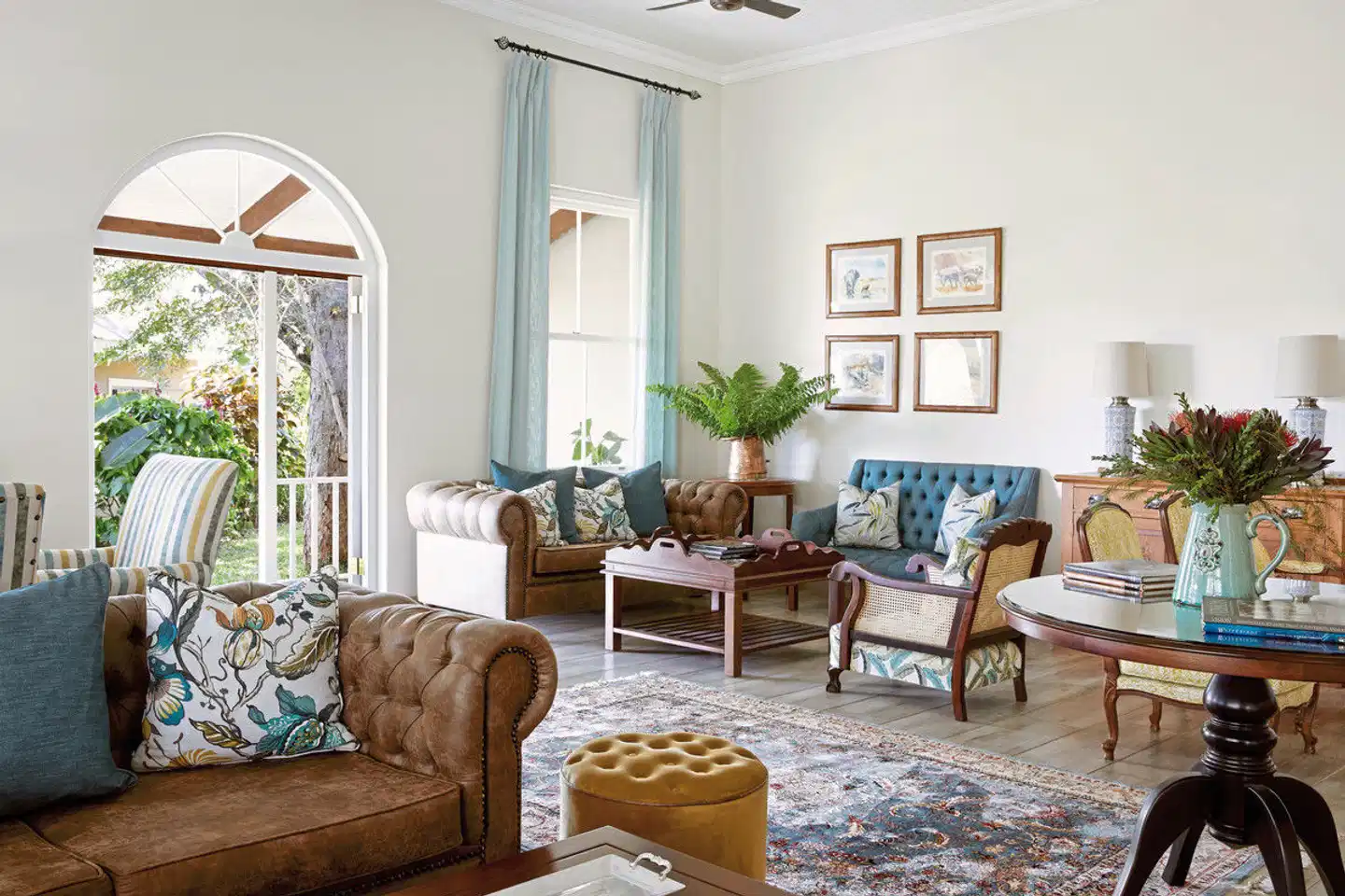 Pioneers Lodge Lobby