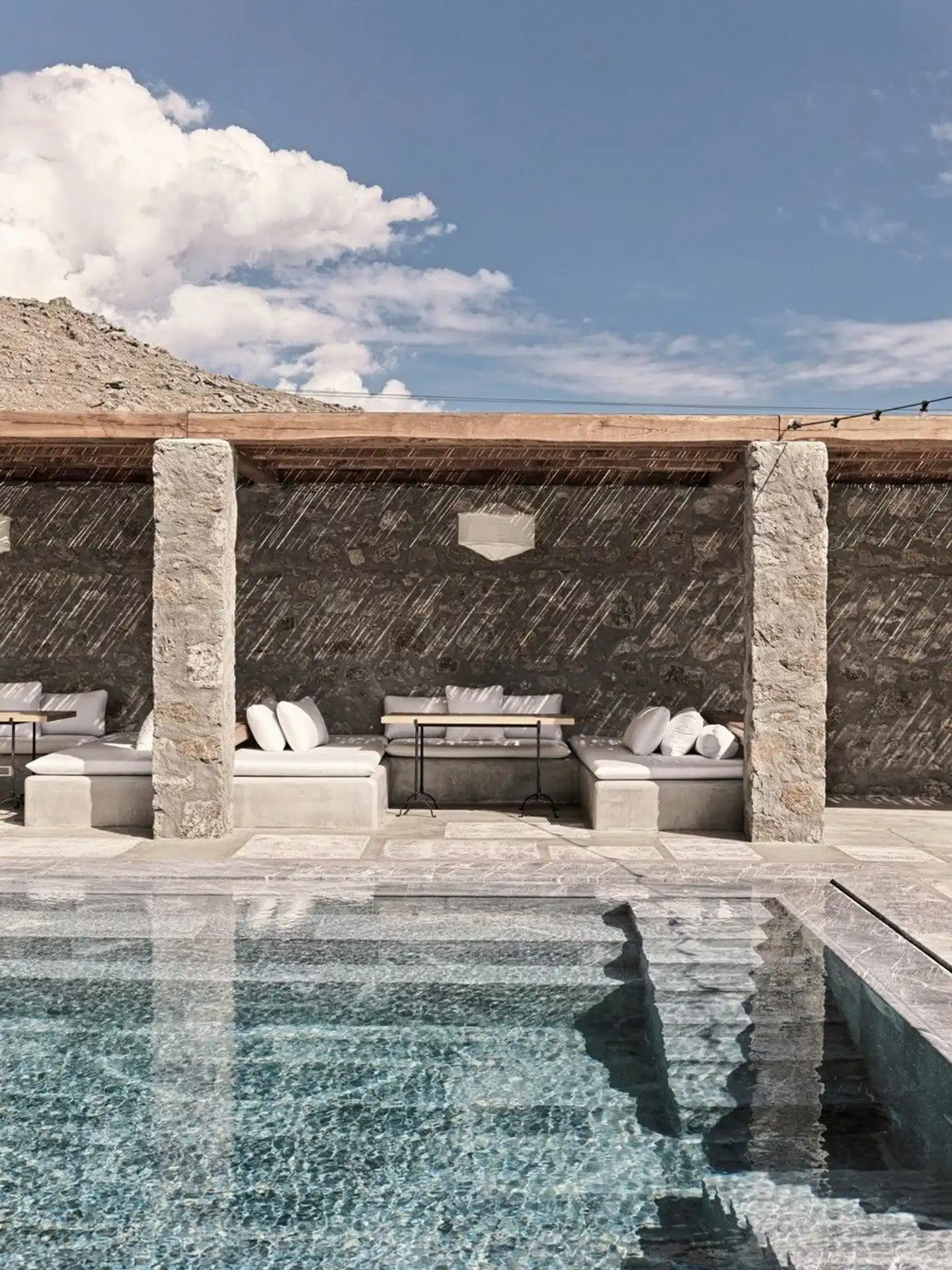 Nomad Mykonos Terrasse