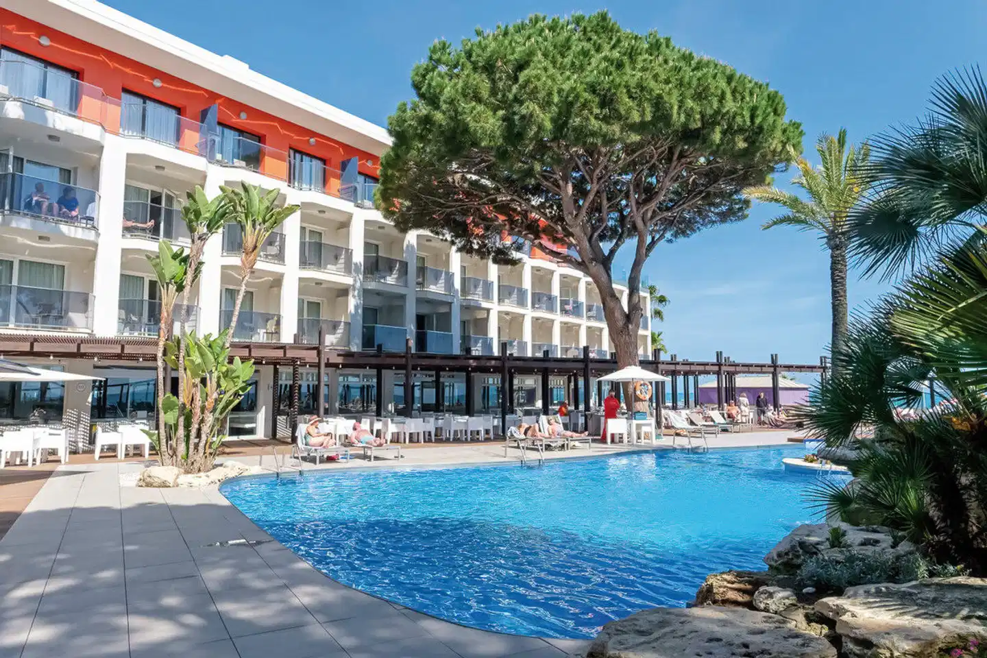 Estival Centurión Pool