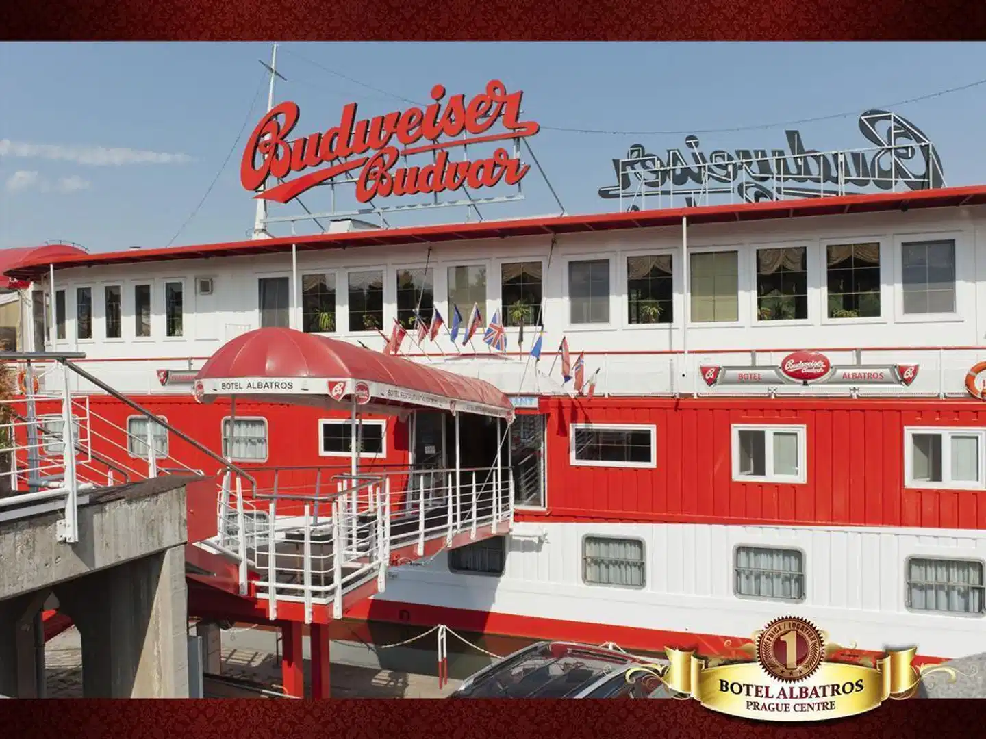 Botel Albatros Aussenansicht