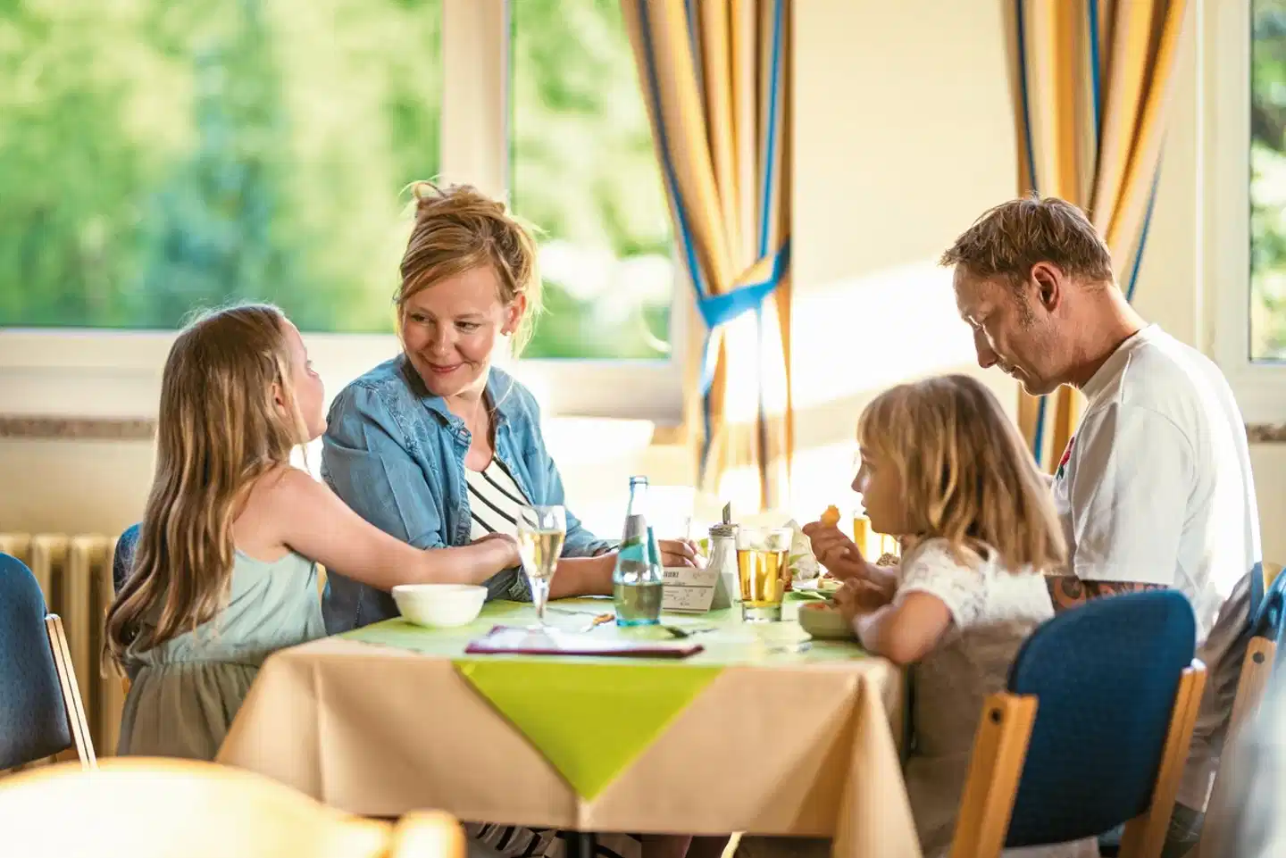 Hotel Am Bühl Personen