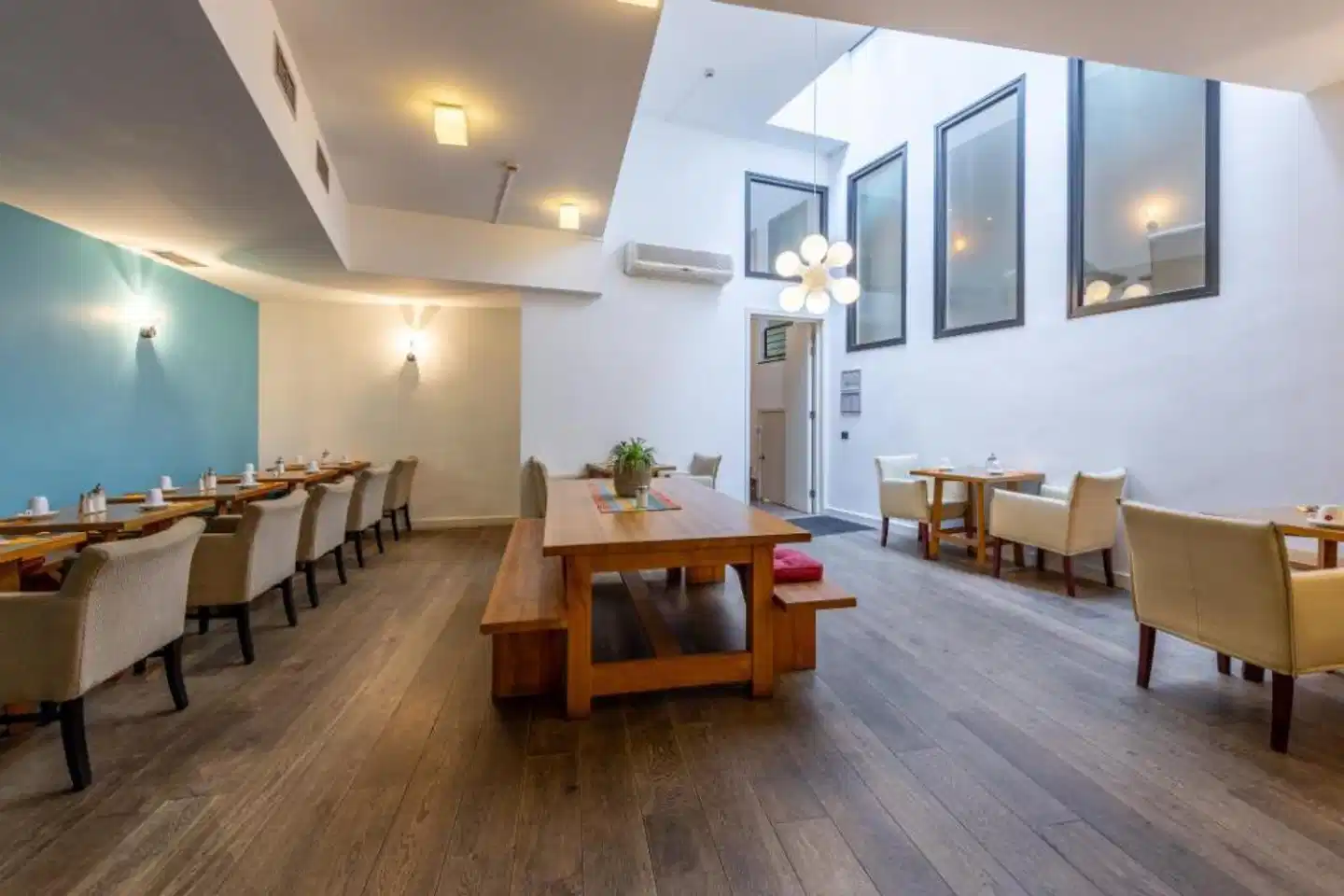 Eden Antwerp by Sheetz Hotels Lobby