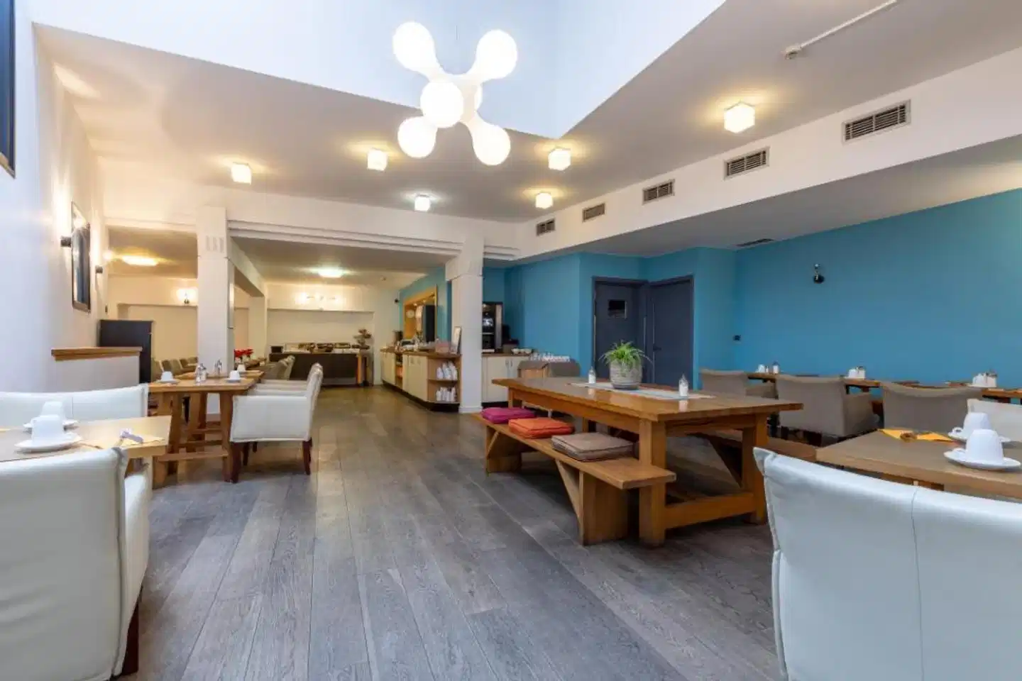 Eden Antwerp by Sheetz Hotels Lobby