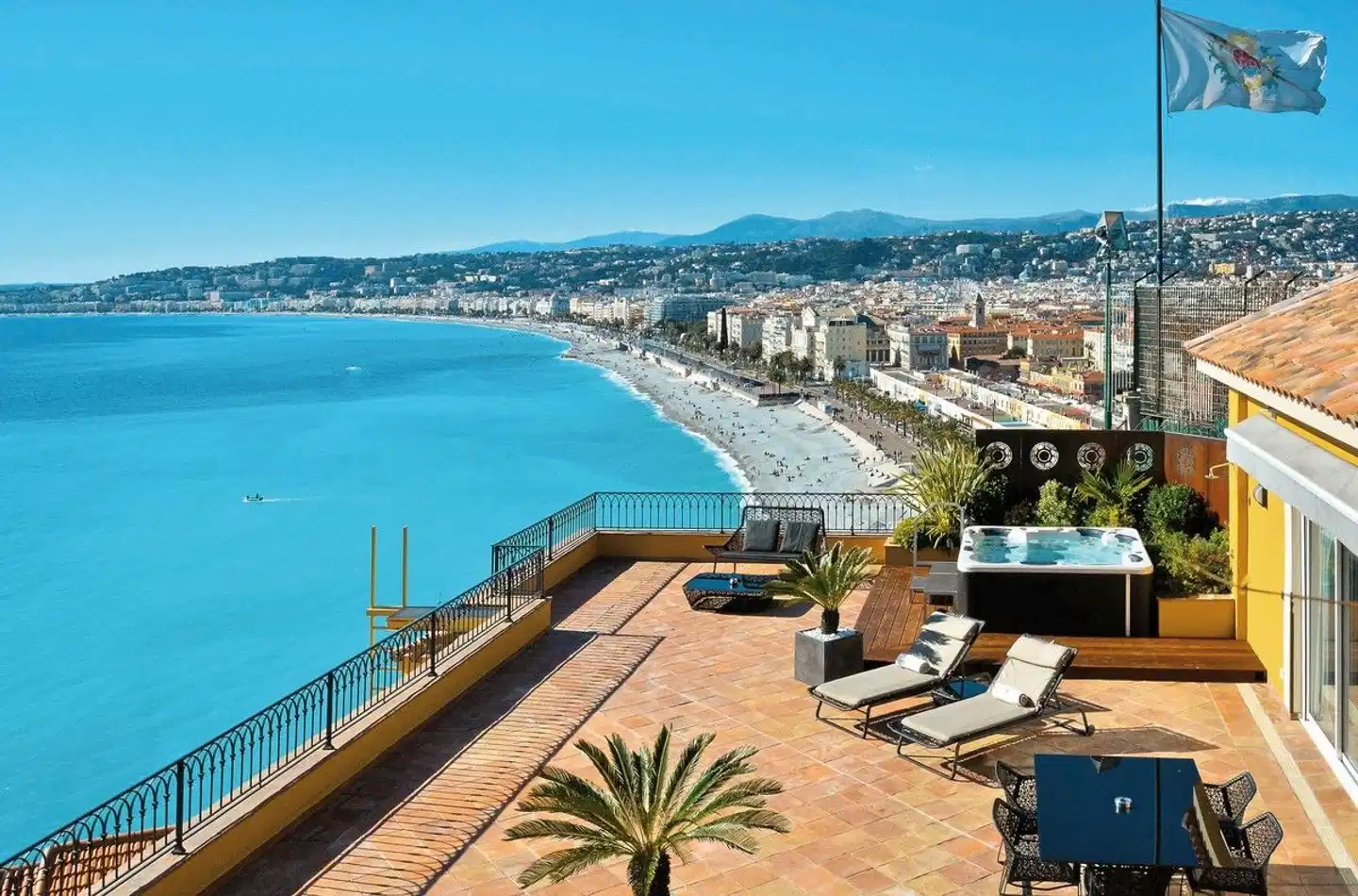 Hotel La Perouse Strand