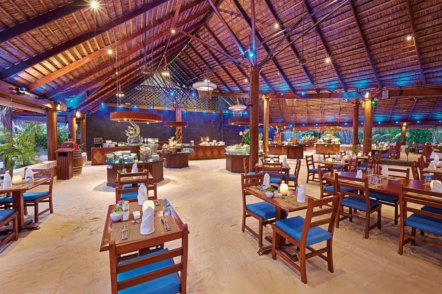 Kuredu Island Resort & Spa Restaurant